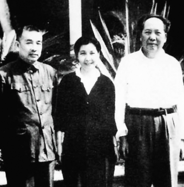 毛主席和賀子珍重逢11年後，第3次登上廬山：我恐怕以後來不了了