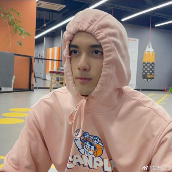 吳磊曬減肥食譜，引來90萬點贊，網友：真自律，這樣吃我也能瘦