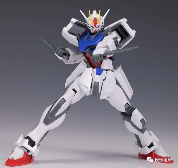 模玩測評：EG 強襲高達 簡裝版 日站評測