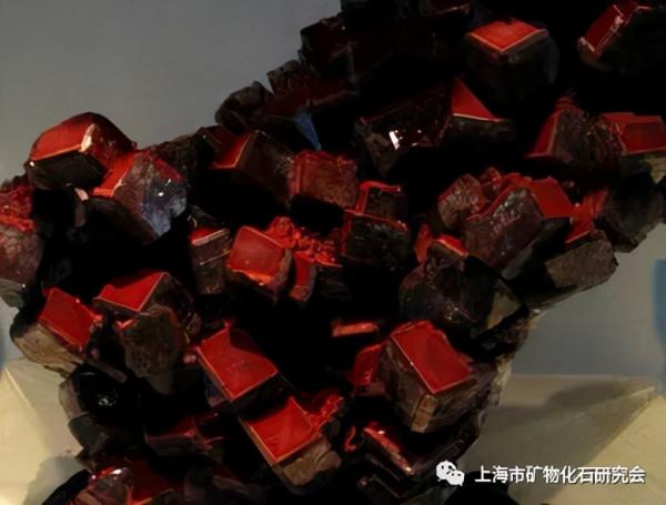 周梅教授：漫話方解石