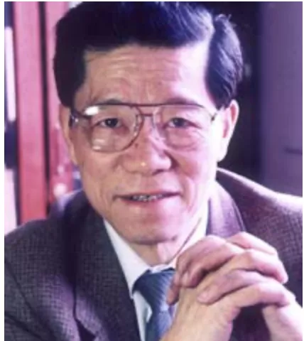 棒子底下出尖端！原子彈炸藥部件這樣製成丨老照片裡的“兩彈一星”故事