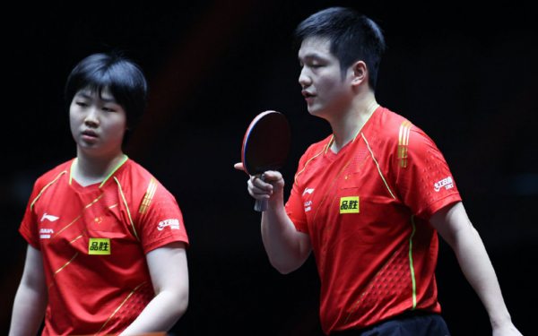 WTT澳門賽第一金!許昕/劉詩雯3比0戰勝樊振東/蒯曼,奪混雙冠軍 WTT澳門賽第一金!許昕/劉詩雯3比0戰勝樊振東/蒯曼,奪混雙冠軍