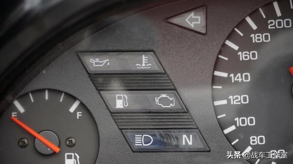 守護經典，將雅馬哈GTS1000擁入懷中（細節部分）