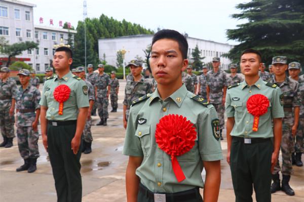 戰友，願你今朝卸甲揚帆新徵程