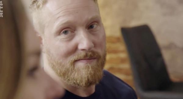 德國男子遭意外車禍,每6小時清空一次記憶,每天重新愛上女朋友 德國男子遭意外車禍,每6小時清空一次記憶,每天重新愛上女朋友