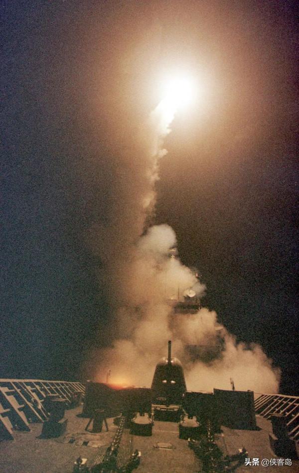 俠客島：崇美“公知”哪兒去了？