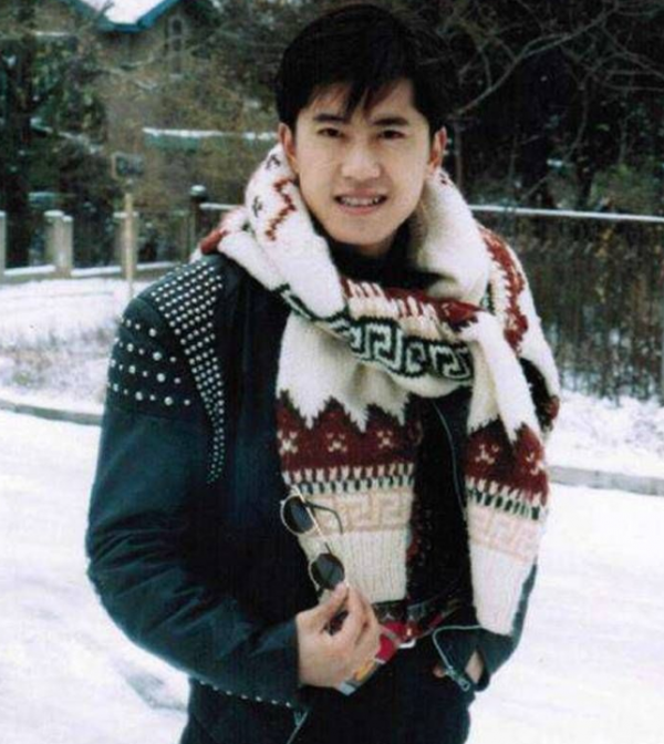 楊鈺瑩：從小失去父親，兩段感情，賴文峰傷她至深，51歲不婚不孕