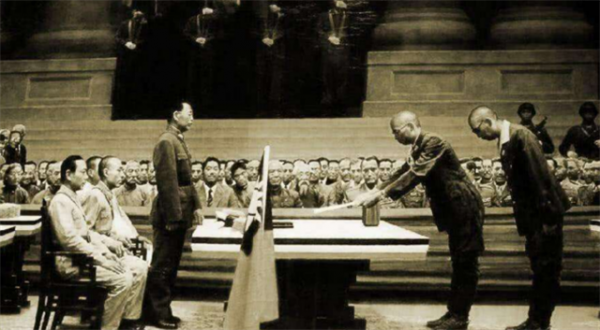 1945年，高郵城內的日軍遲遲不將受降書交給新四軍，結局如何？