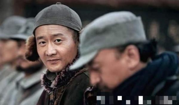 嶽暘：29歲出道，一生都在演配角，38歲被稱為最迷人反派大叔