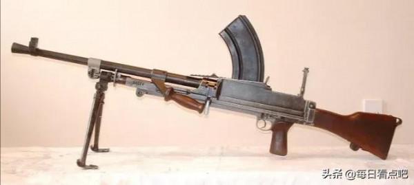中國抗日戰爭時期，中國士兵們都使用過哪些武器，打敗了小日本