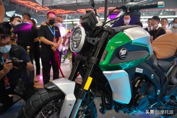 摩展新彩蛋:國內最大仿賽車型傑迪VISION K750亮相 摩展新彩蛋:國內最大仿賽車型傑迪VISION K750亮相