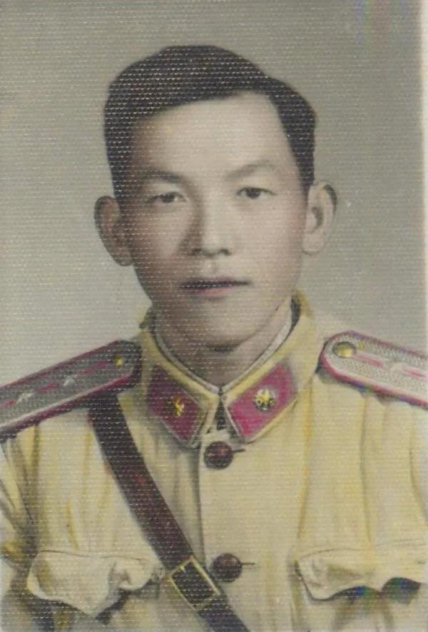 建國初期的共和國軍人：一組上色老照片，重溫那段激情燃燒的歲月