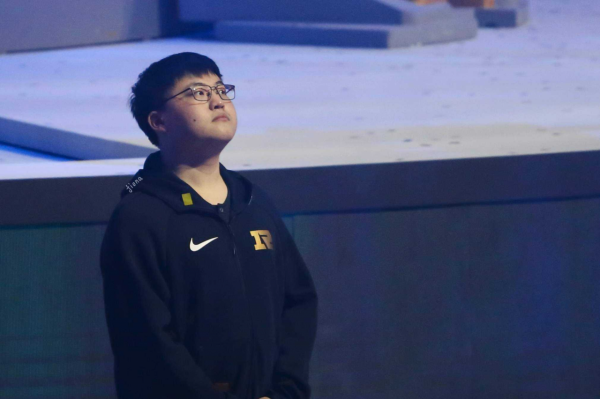 國產三大選手包攬韓服前三!左手掉落第二,其他兩位竟無法上場? 國產三大選手包攬韓服前三!左手掉落第二,其他兩位竟無法上場?