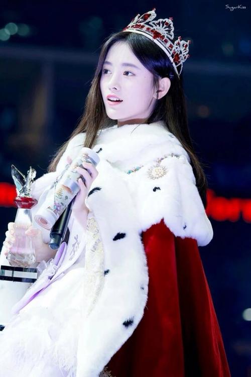 這些明星拿到公司股份了！從員工到老闆的逆襲，做自己的打工人