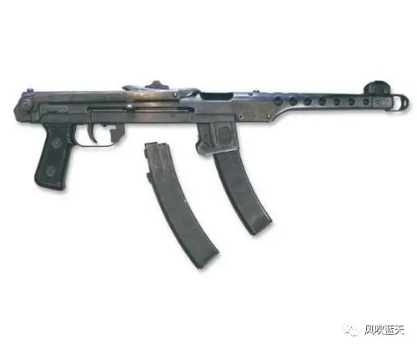 荒草甸裡的槍聲 荒草甸裡的槍聲