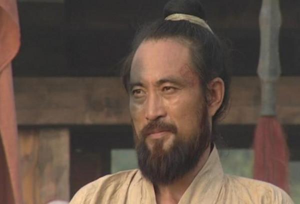 魯智深問了楊志一個問題，楊志不敢直接回答，只得當魯智深的副手