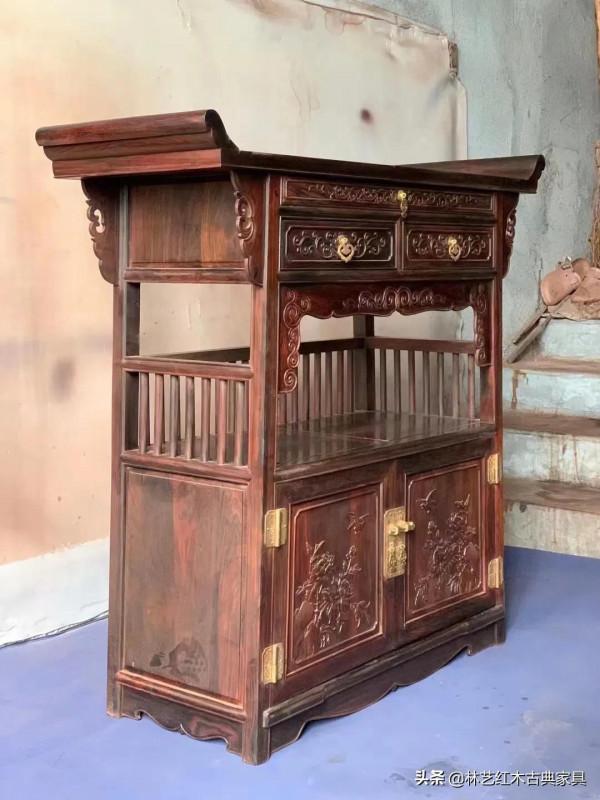 大紅酸枝香案桌