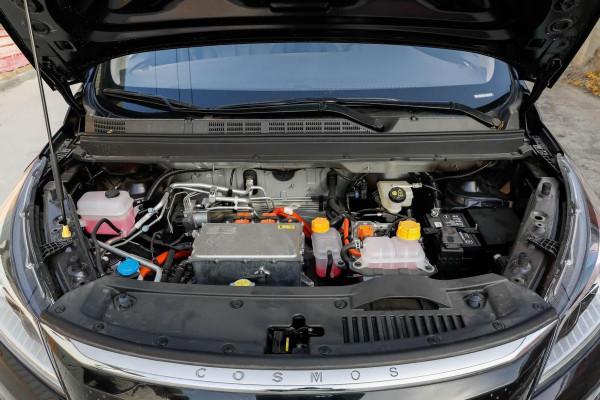 續航401KM，軸距超2米8，自主純電MPV，帶你看長安歐尚科尚EV