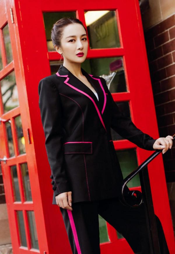 有喜歡李依曉的嗎？她曾是古裝第一美人，現在卻只能演反派角色