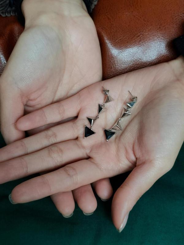 這樣的耳墜沒人愛嗎? 這樣的耳墜沒人愛嗎?