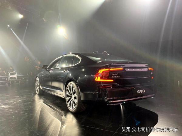 品牌頂級旗艦,超長尺寸大空間,豪華便宜,實拍沃爾沃S90 品牌頂級旗艦,超長尺寸大空間,豪華便宜,實拍沃爾沃S90