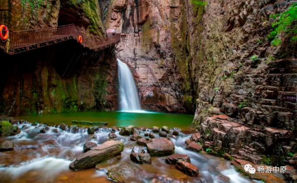 相約龍潭大峽谷,感受它的雄闊與深幽之美 相約龍潭大峽谷,感受它的雄闊與深幽之美