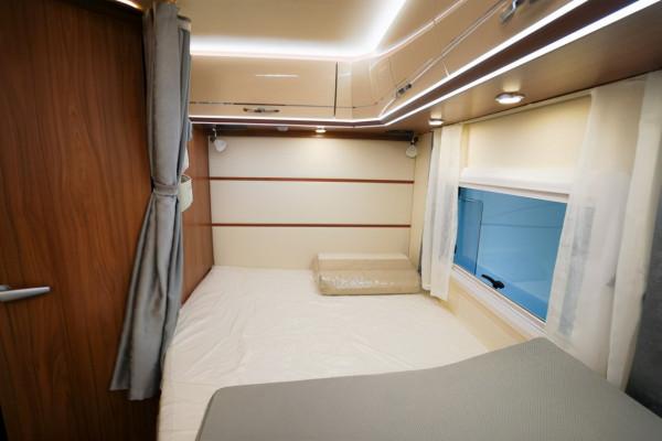 妥妥的進口車，多種佈局風格隨意發揮，朗宸T60環形沙發版房車