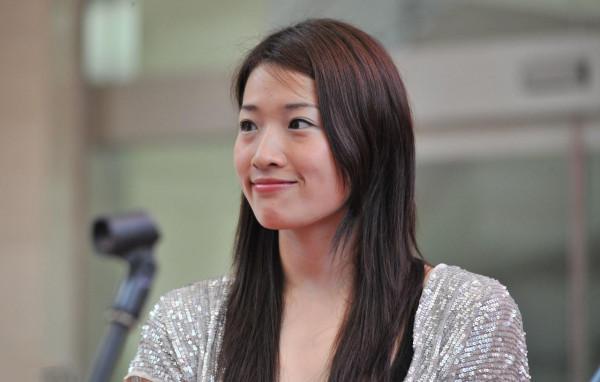 奧運冠軍羅雪娟闊太生活,辭掉高校工作,嫁大10歲富豪學開飛機 奧運冠軍羅雪娟闊太生活,辭掉高校工作,嫁大10歲富豪學開飛機