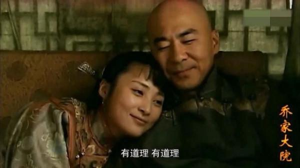 蔣勤勤：一段婚姻兩個孩子，與陳建斌不打不相識，結婚14年依然甜