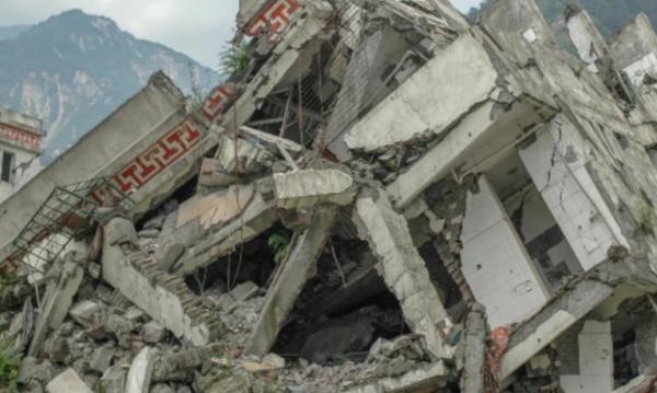 汶川地震時，那位救了丈夫、卻丟了雙腿的李應霞，如今怎麼樣了？