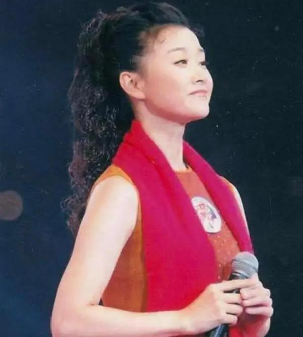 從山旮旯裡飛出來的金鳳凰&mdash;&mdash;&mdash;宋祖英