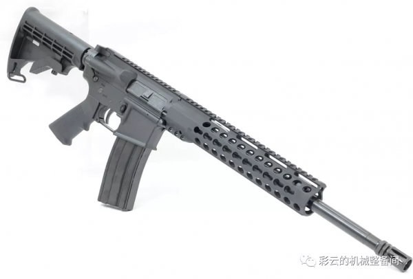 美國PSA公司推出山寨AK-105，山寨版的消焰器為何如此誇張？