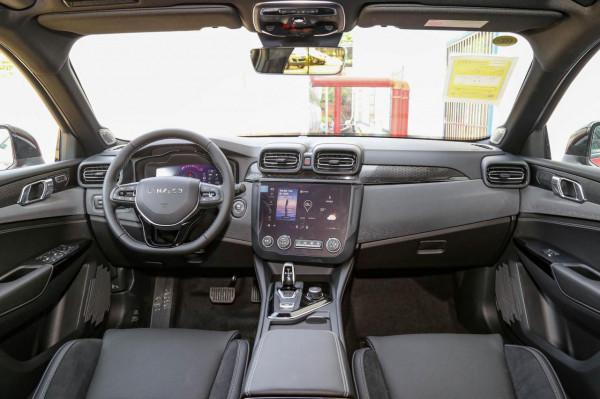 落地價15萬左右,高性價比三款轎車推薦(3)領克03 落地價15萬左右,高性價比三款轎車推薦(3)領克03