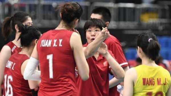 排球女神魏秋月:中國女排靈魂二傳,15歲與老公相識,還被郎平催婚