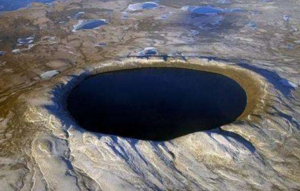 地球霸主恐龍為何會滅絕？專家分析墨西哥巖芯樣本，解開謎團