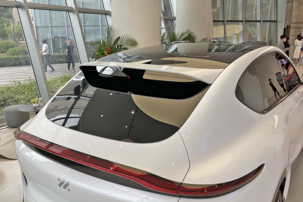 智己汽車首款SUV,配22英寸輪轂,明年9月上市,到店體驗智己LS7 智己汽車首款SUV,配22英寸輪轂,明年9月上市,到店體驗智己LS7