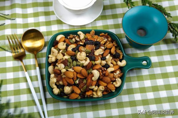 女性多吃堅果可以預防糖尿病嗎?長期吃會有什麼好處? 女性多吃堅果可以預防糖尿病嗎?長期吃會有什麼好處?