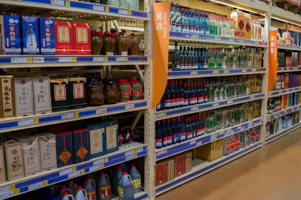 買白酒，甭管價格高低，只要出現“2記號”，就是實打實的純糧酒