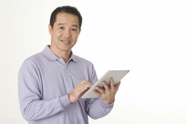 中老年人常吃這五種食物，堅持這五個好習慣，身體會越來越好