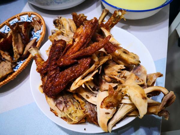 曬老兩口豐盛早餐,滿滿一桌真解饞,網友:勤儉節約不浪費,點贊 曬老兩口豐盛早餐,滿滿一桌真解饞,網友:勤儉節約不浪費,點贊