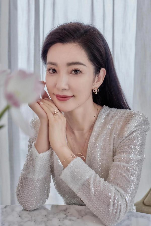 李冰冰 受邀出席周大福青春88系列新品釋出會#活動