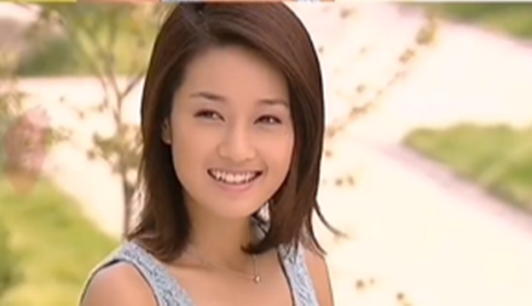 遠離格格巫下巴、發麵饅頭臉，優雅老去才是中年女星最美的狀態