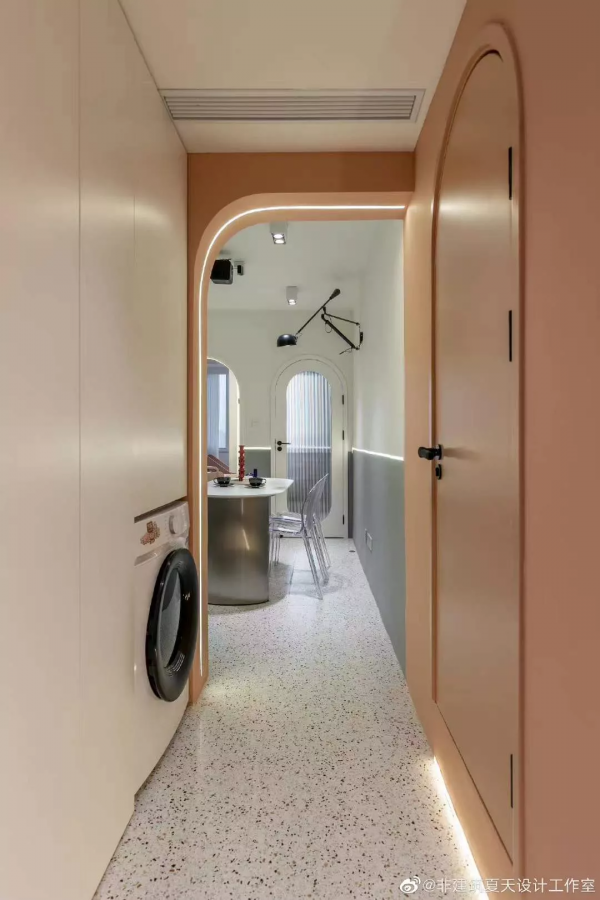 學區房改造又出神作!34㎡住五口人,莫蘭迪粉牆睡眠盒子驚豔了 學區房改造又出神作!34㎡住五口人,莫蘭迪粉牆睡眠盒子驚豔了