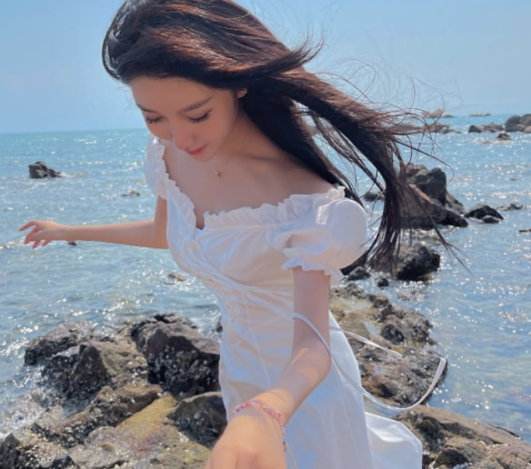 都美竹被曝已退學,開始做網紅帶貨,跟王思聰互關或有大動作 都美竹被曝已退學,開始做網紅帶貨,跟王思聰互關或有大動作