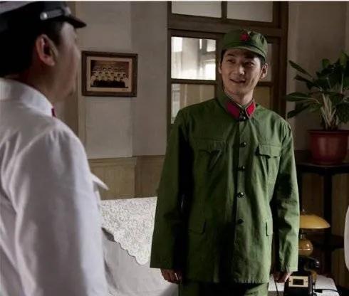 父母愛情：江衛國為何能當上大校旅長，與他父親江德福有關係嗎