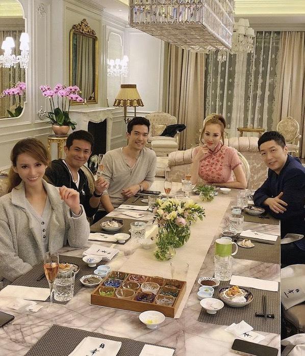 繼承鉅額遺產後嫁入豪門，又遭毀容，闊太薛芷倫經歷了什麼？