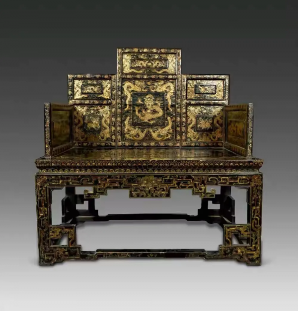 最厲害的四款木椅搭配，能坐的都是狠角色