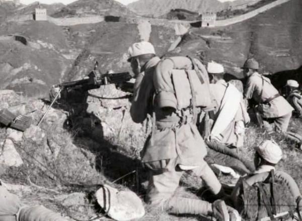 楊得志下連隊體驗生活，一次下意識的槍支拆解，差點暴露身份