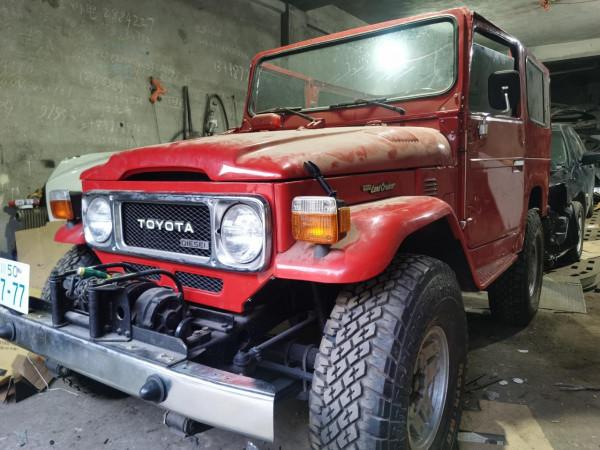 原來長這樣!實拍蘭德酷路澤鼻祖FJ40修復過程 原來長這樣!實拍蘭德酷路澤鼻祖FJ40修復過程