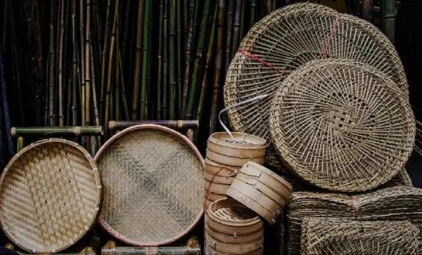 1932年何鍵下令挖毛澤東祖墳,兇手躲在長沙當篾匠,18年後終落網 1932年何鍵下令挖毛澤東祖墳,兇手躲在長沙當篾匠,18年後終落網